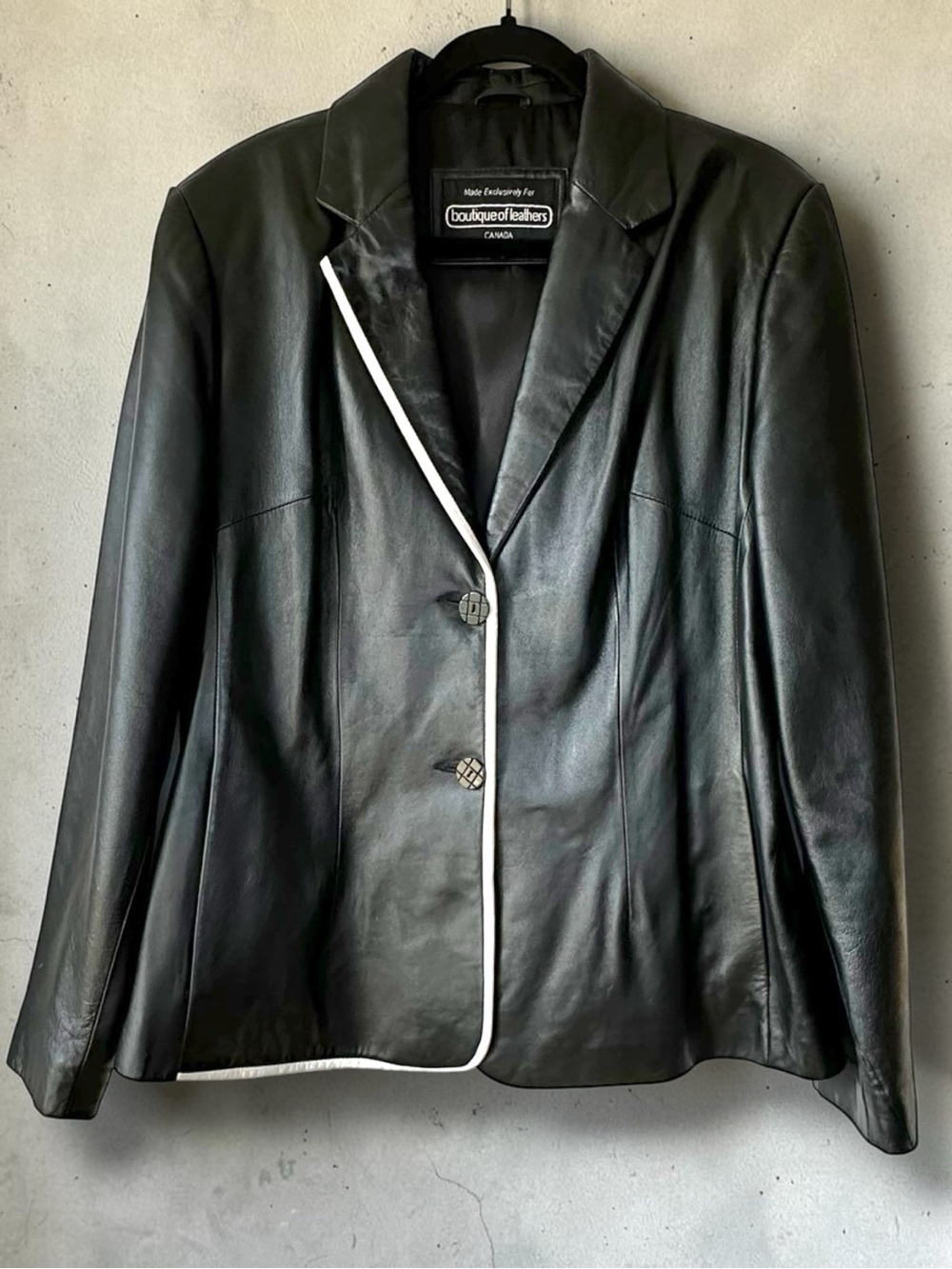 Boutique of Leathers Black Lambskin Blazer - Size 14 - White Piping Vintage